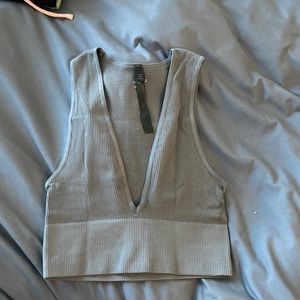 V Neck Crop Top URBAN OUTFITTERS